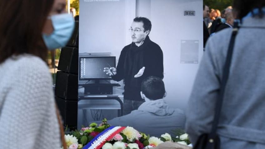 Dictan sentencia para los alumnos implicados en el asesinato de un profesor en Francia
