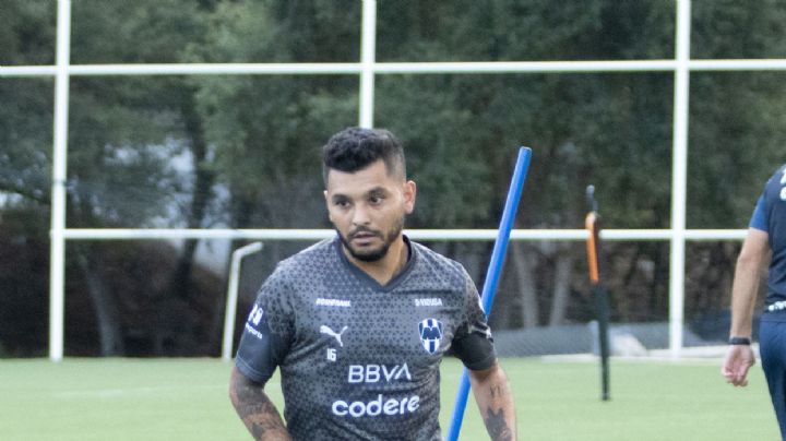 'Tecatito' Corona habría sido detenido por manejar en estado de ebriedad en Monterrey