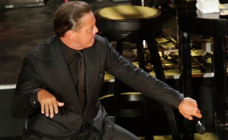 Profeco demanda a empresa de Luis Miguel