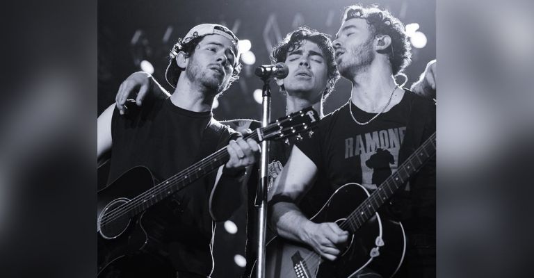 Jonas Brothers anuncian que llegan a México en el 2024