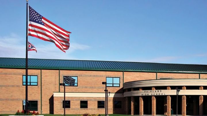 Profesora mantenía relaciones íntimas con un menor de edad; madre los descubre