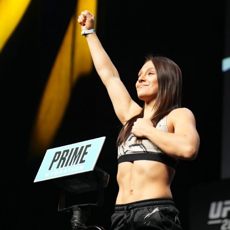Alexa Grasso gana premio a peleadora del año en las MMA y dos reconocimientos más