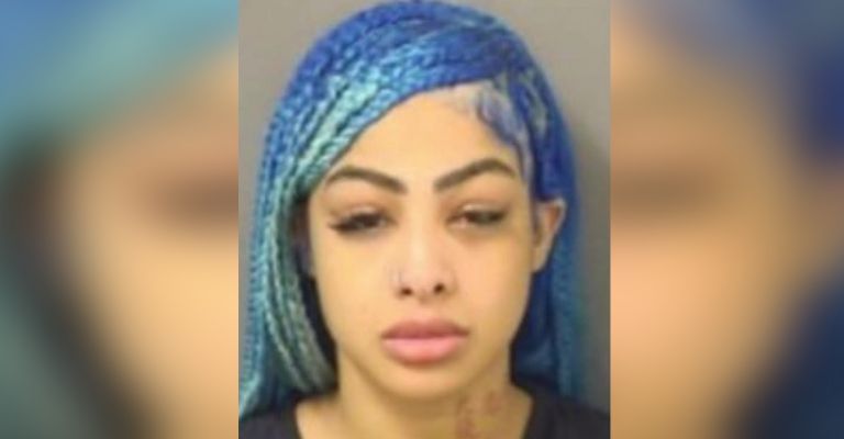 Yailin es arrestada por agredir a Tekashi con un cuchillo y filtran fotos