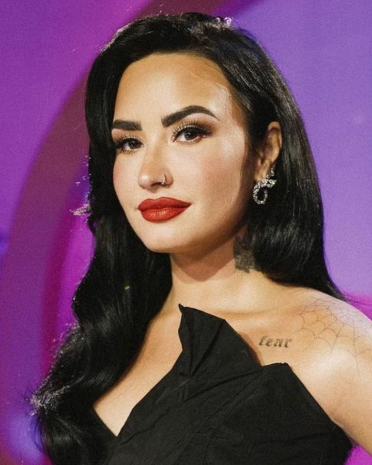 John Cooper de Skillet critica fuertemente la canción de Demi Lovato a favor del aborto