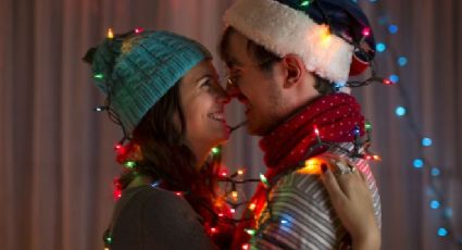 'Snowmancing': Ten cuidado de no caer en esta tendencia amorosa navideña