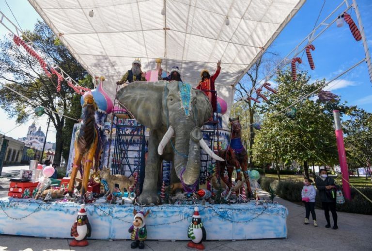 "Encuentra Magia Navideña en la Romería de los Reyes Magos en CDMX: Cartas, Diversión y Más"