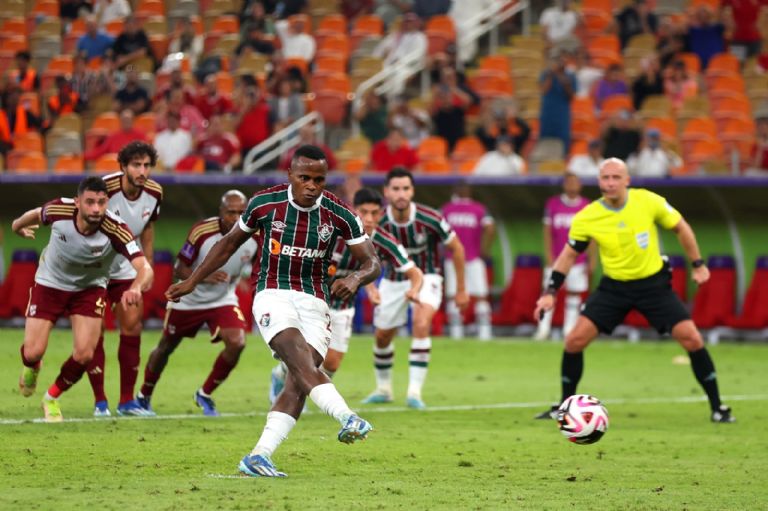Fluminense es el primer finalista del Mundial de Clubes tras superar al Al Ahly