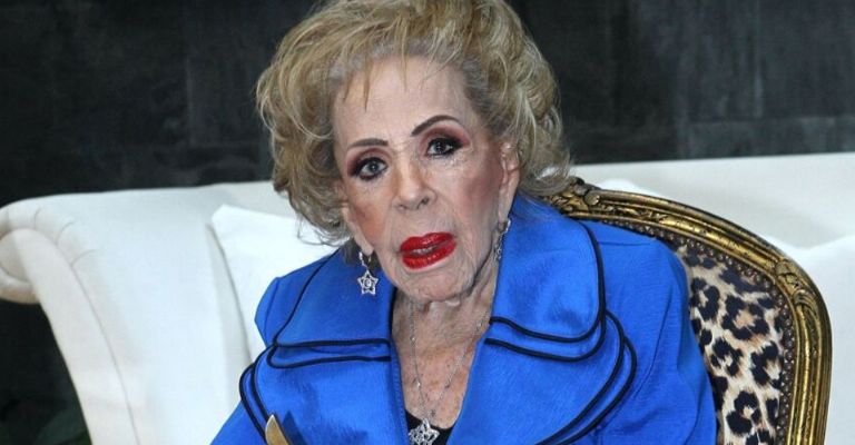 Norma Lazareno da una impactante noticia de Silvia Pinal
