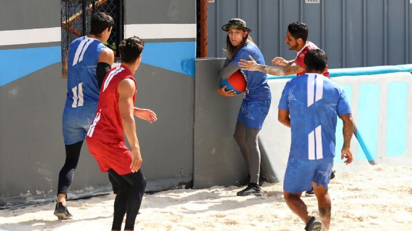 'Exatlón México': Los ánimos se calientan en Exaball entre Azules y Rojos, ¿quién gana?