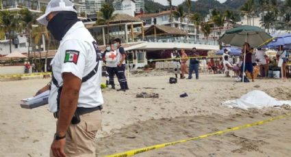 Mueren ahogados padre e hijo al intentar tomarse una foto en Puerto Vallarta