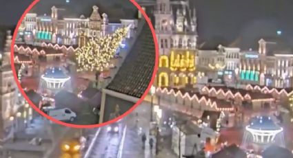 VIDEO: Árbol de Navidad gigante  en Bélgica cae sobre abuelita de 63 años y la mata