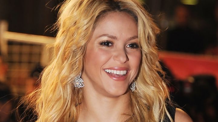 Barranquilla rinde homenaje a Shakira con majestuosa estatua a orillas del río Magdalena