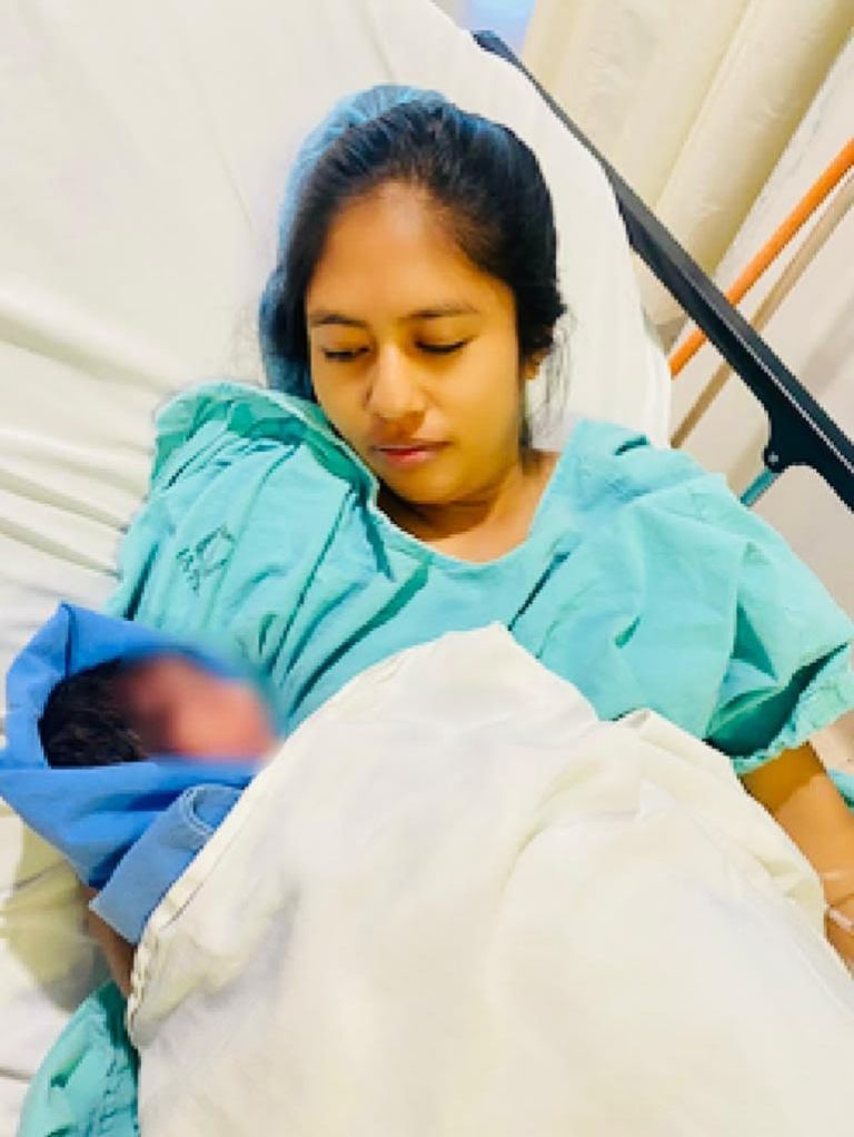 Nace bebé en Nogales.