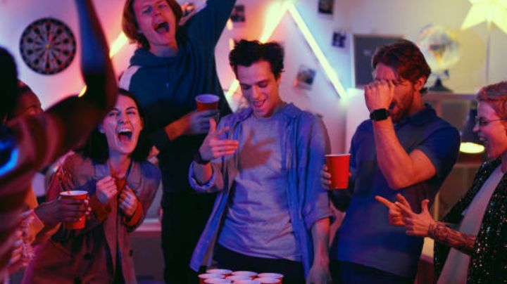 Haz tu fiesta de Año Nuevo más divertida con estos 2 juegos para tus invitados