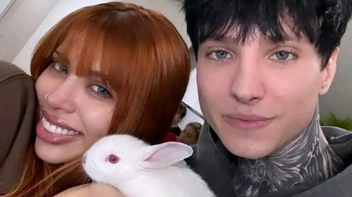 Al estilo Belinda, Yeri Mua lleva a tatuarse a Cry y alimentan ilusiones de sus fans