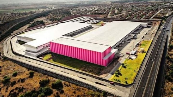 Megafarmacia del Bienestar abre hoy: Es "posiblemente" la más grande del mundo, dice AMLO