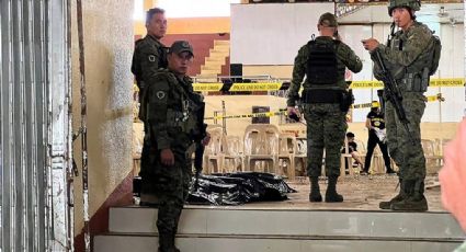 Explota bomba en Filipinas mientras personas leían la Biblia en misa; hay 4 muertos