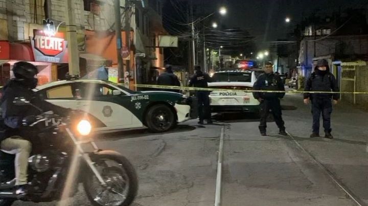 Sicarios ejecutan a hombre en silla de ruedas en San Martín Xochinahuac, Azcapotzalco