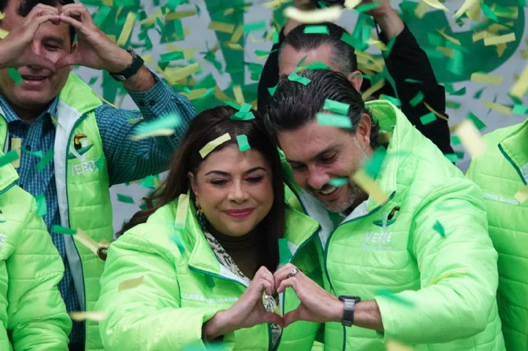 Clara Brugada líder en las encuestas