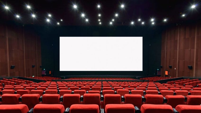 Novio se hace tendencia por abandonar a su novia en el cine por llevarlo a ver esta película