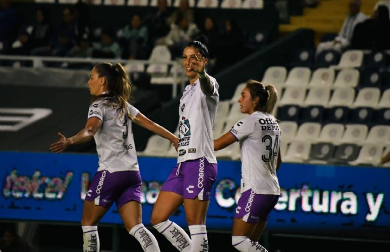 Pachuca Femenil se despide de Jennifer Hermoso; ¿también se va de México?
