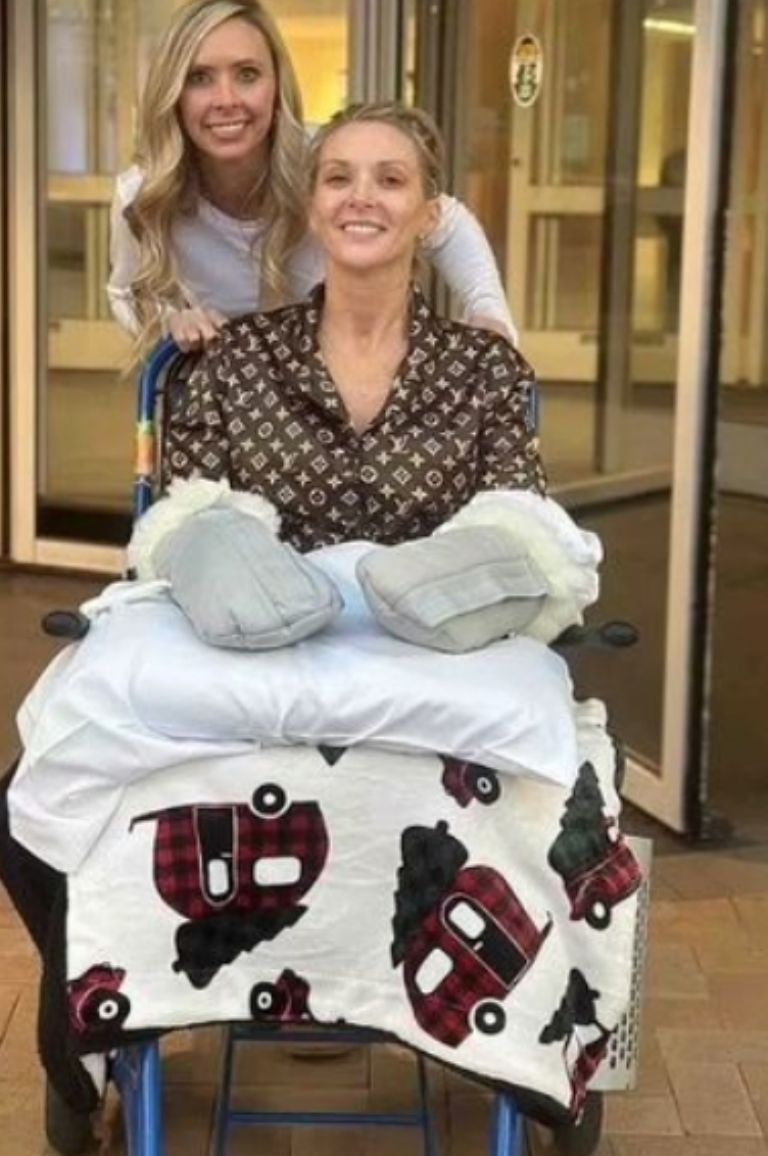 Lucinda Mullers pierde las extremedidades por cálculos renales