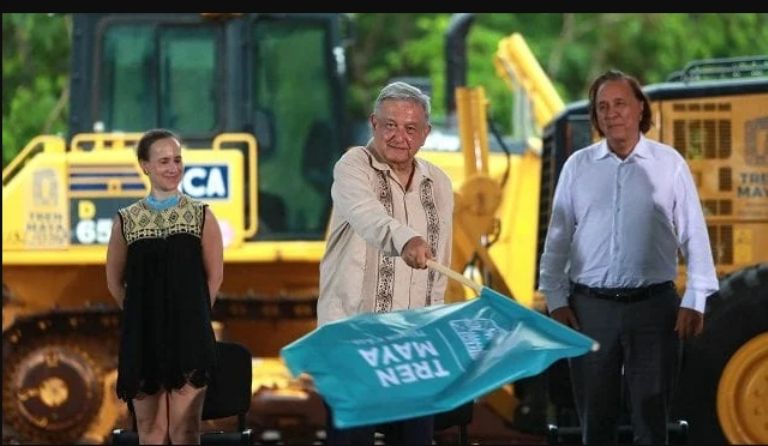 AMLO defendió al Ejército mexicano tras señalamientos de presuntos abusos. Foto: Twitter