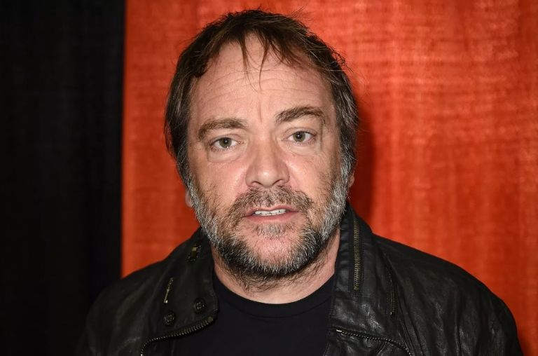 Actor de Supernatural revela que se recupera de 6 ataques al corazón