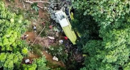 Filipinas: 17 muertos en un accidente de autobús; cayó por un acantilado