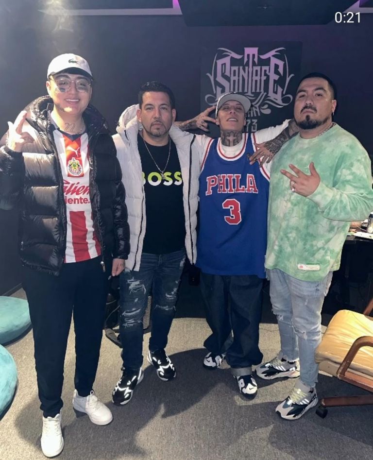 Santa Fe Klan y Dani Flow