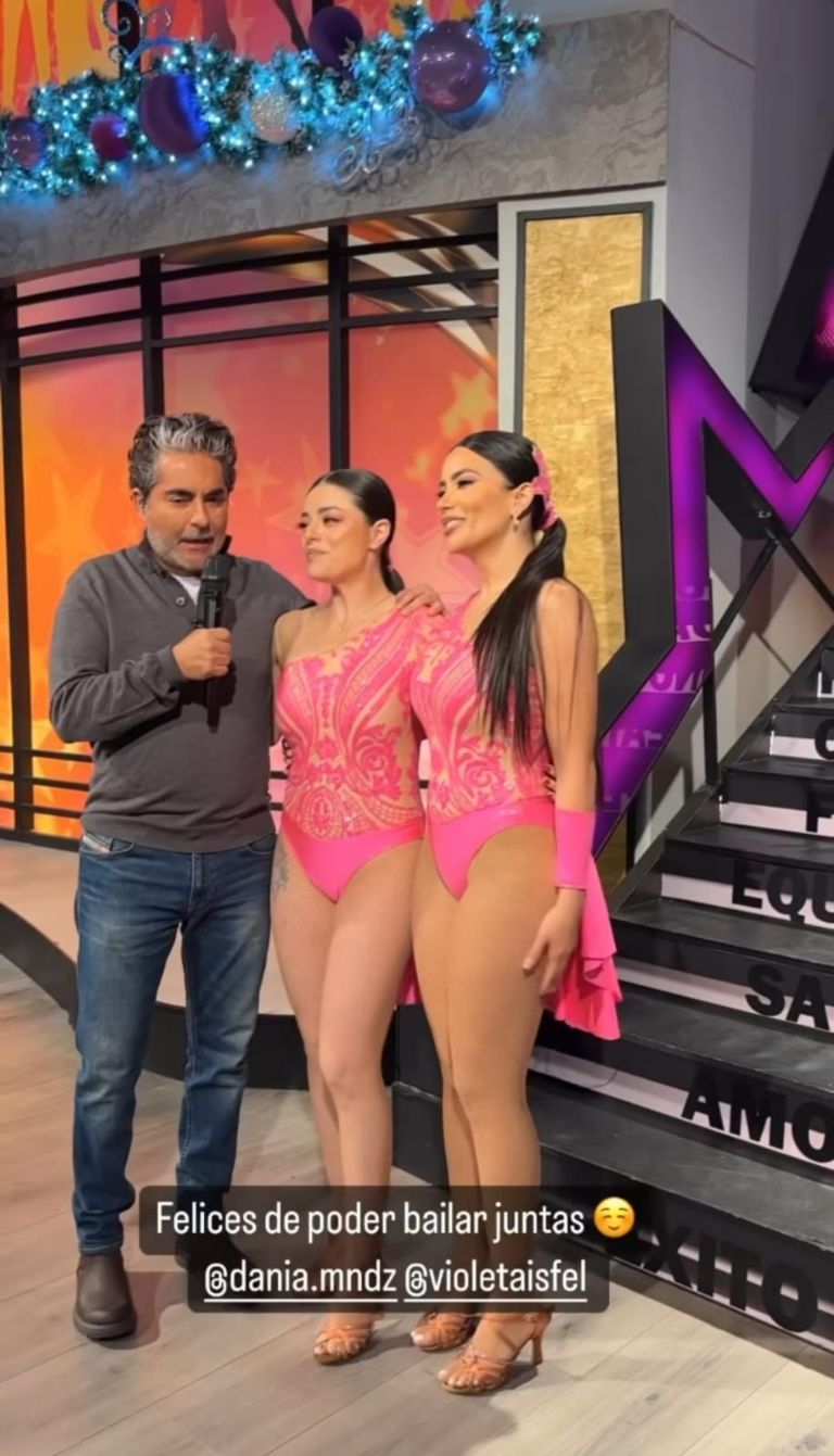 Dania Méndez y Violeta Isfel