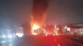 Caos en el Circuito Exterior Mexiquense por incendio de tráiler; autoridades investigan