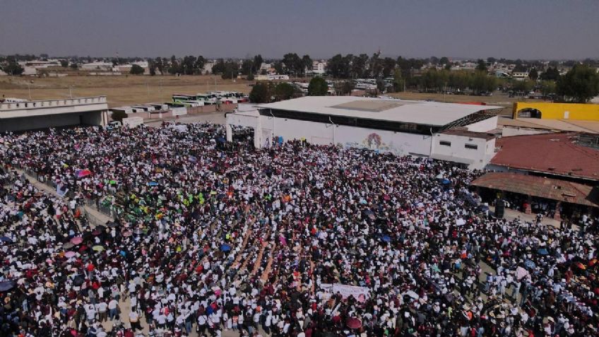 Ante 40 mil personas Delfina Gómez cierra su precampaña en Texcoco, Estado de México
