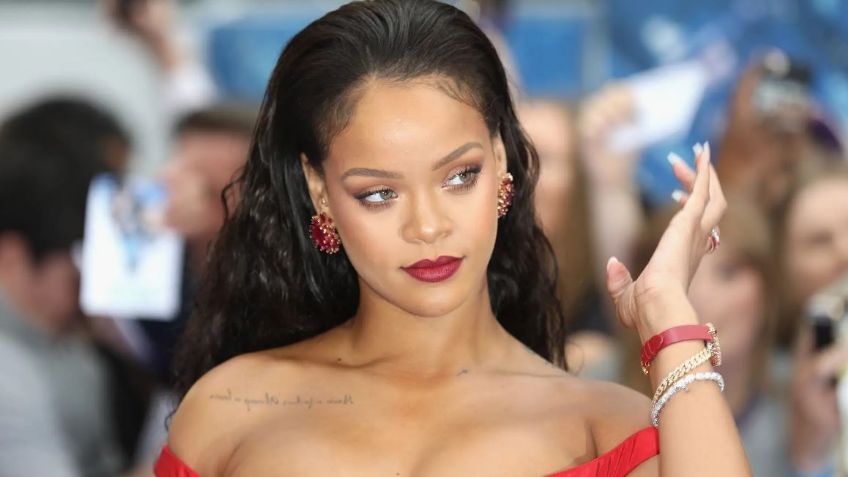 ¿Bebé en camino? Rihanna impacta tras aparecer así en el medio tiempo del Super Bowl