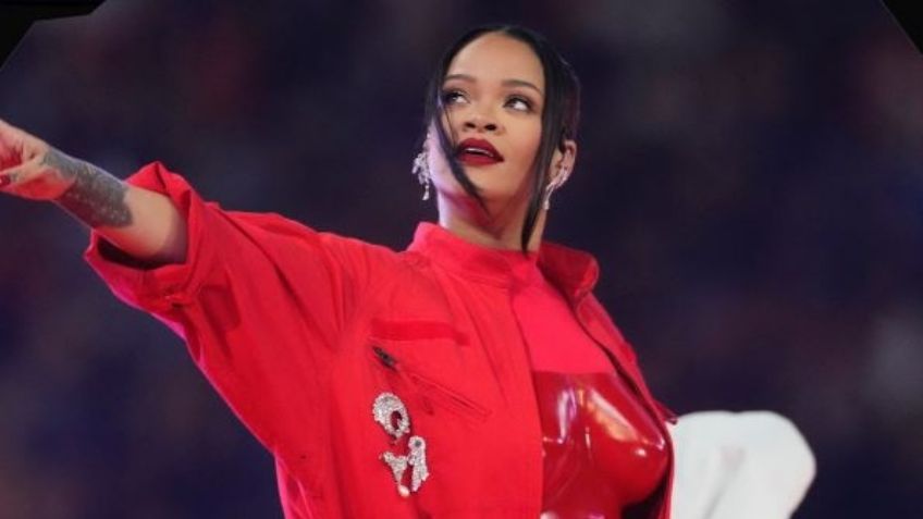 Memes no perdonan el show de medio tiempo de Rihanna en el Super Bowl y saturan las redes