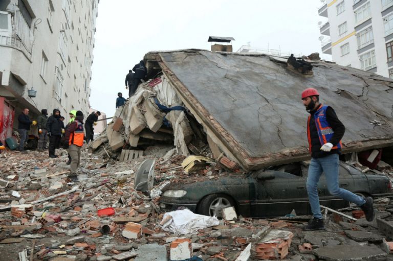Suman más de 40 mil muertos por terremoto en Turquía y Siria. Foto: Internet