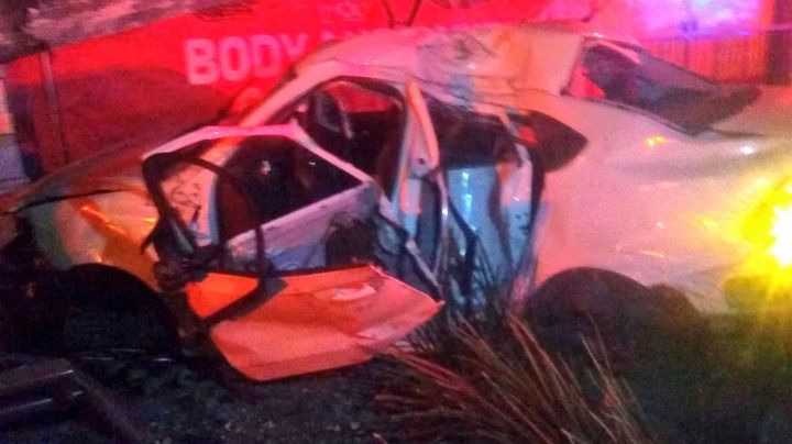 Accidente fatal: Mujer fallece tras chocar contra un poste de luz sobre Tlalpan en CDMX