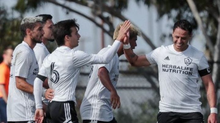 'Chicharito' revela en dónde le gustaría jugar al finalizar su contrato este año con el Galaxy