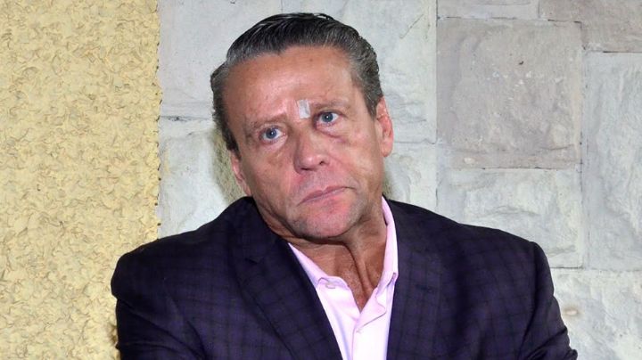 Tras casi perder un ojo, Alfredo Adame protagoniza otra riña callejera; le abrieron la frente