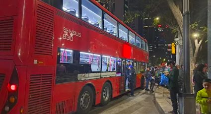 Así fue el choque entre un 'Party Bus' contra una unidad del Metrobús en CDMX donde hubo 6 lesionados