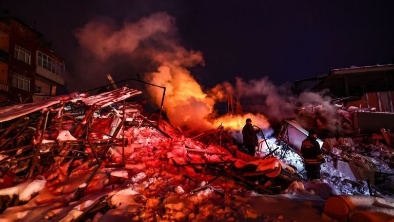 80% de edificios en zona afectada de Turquía serán demolidos. Foto: Twitter