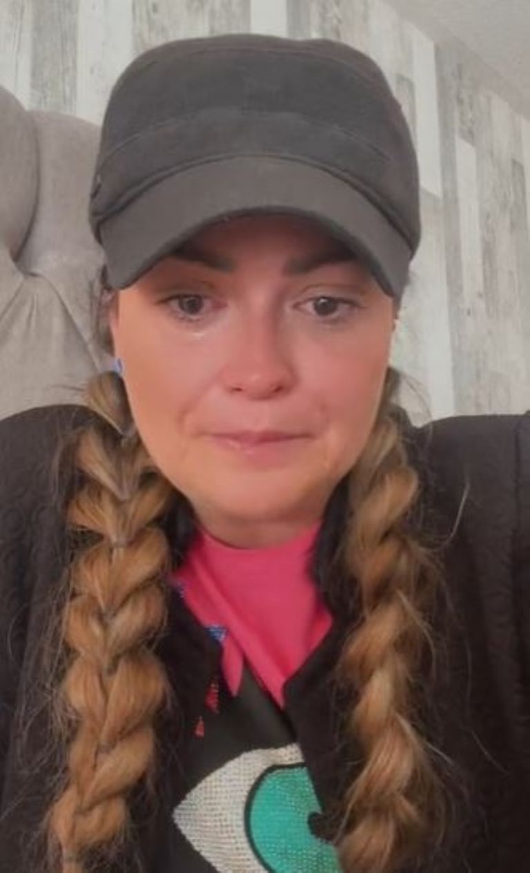 Mariana lloró al hablar de su pérdida