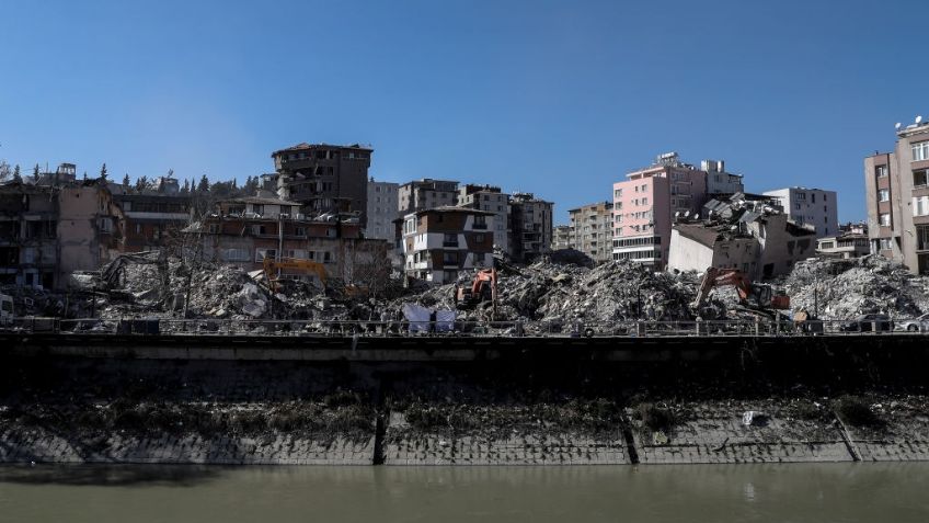 Terremoto en Turquía y Siria: Suman más de 46 mil muertos; tras 2 semanas, finalizan labores de rescate