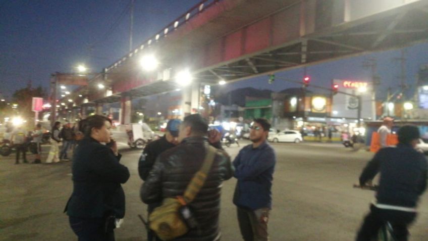 Tras llegada del Trolebús Elevado reina la anarquía en la calzada Ermita Iztapalapa