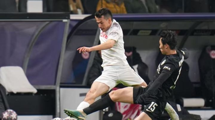 'Chucky' Lozano da asistencia en victoria del Napoli sobre el Eintracht Frankfurt en Champions League