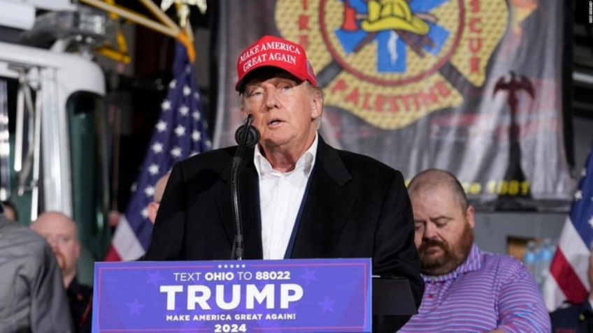 VIDEO: Trump se adelanta a Biden y visita a afectados por descarrilamiento de un tren en Ohio