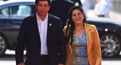 AMLO se reúne con Lilia Paredes, esposa de Pedro Castillo: "México va a seguir apoyando a Perú"