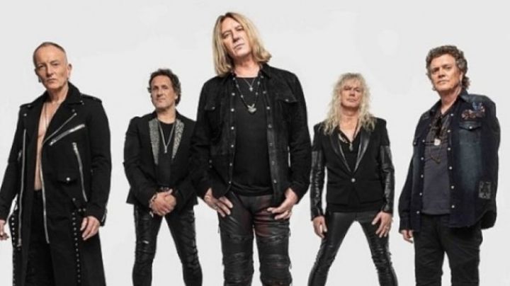 Alerta en el rock: Hospitalizan al vocalista de Def Leppard horas antes de su show en Bogotá