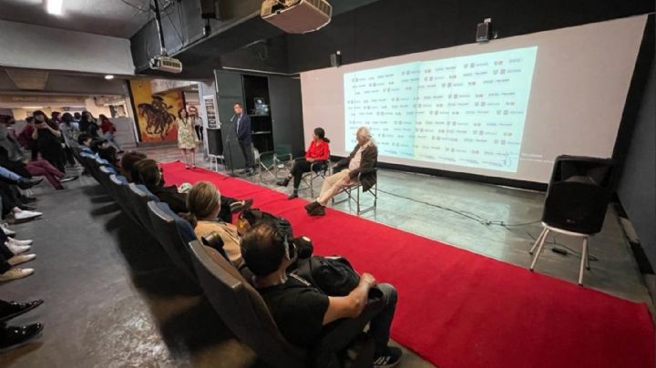 Tras pandemia por Covid-19 regresa la sala de cine a la estación Zapata del Metro