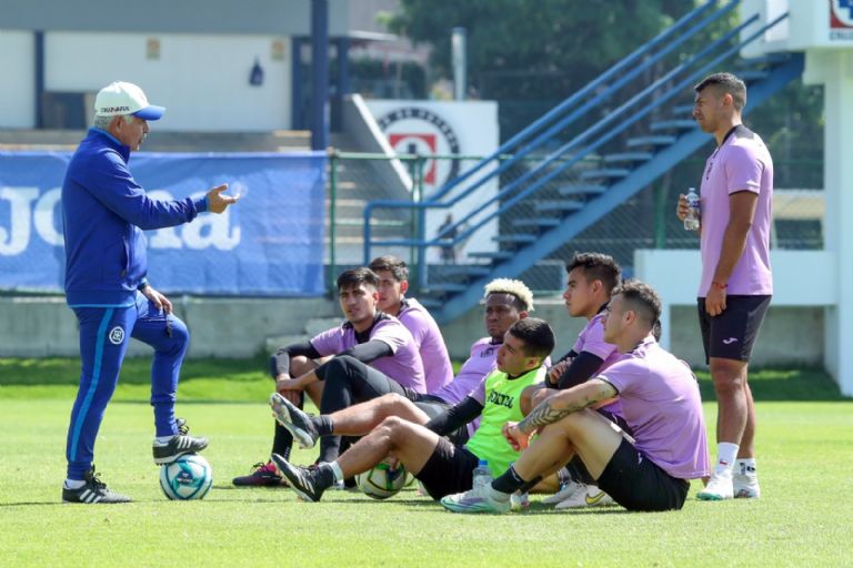 Cruz Azul vs FC Juárez EN VIVO: Hora y dónde ver el debut de 'Tuca' Ferretti en 'La Máquina'